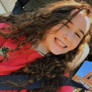 Meet your Posher, Kat